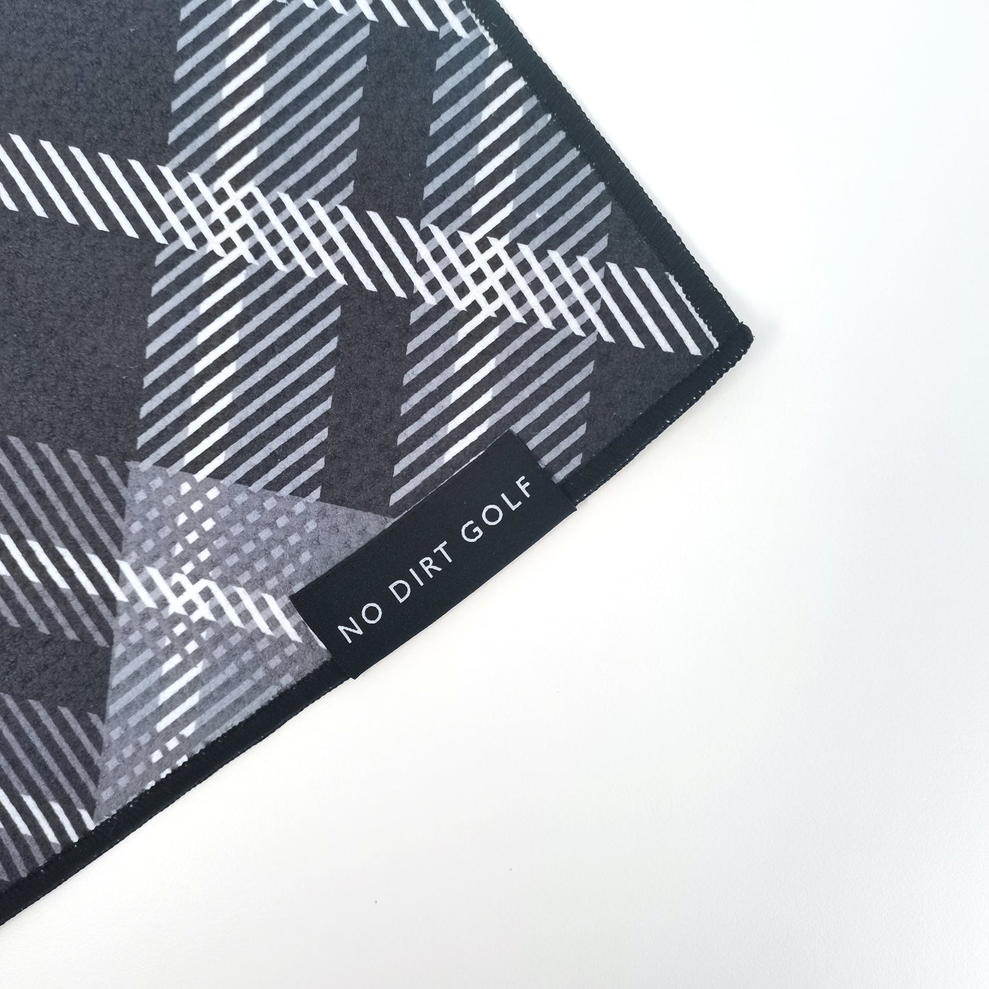 No Dirt Golf Towel - Argyle Brooklyn