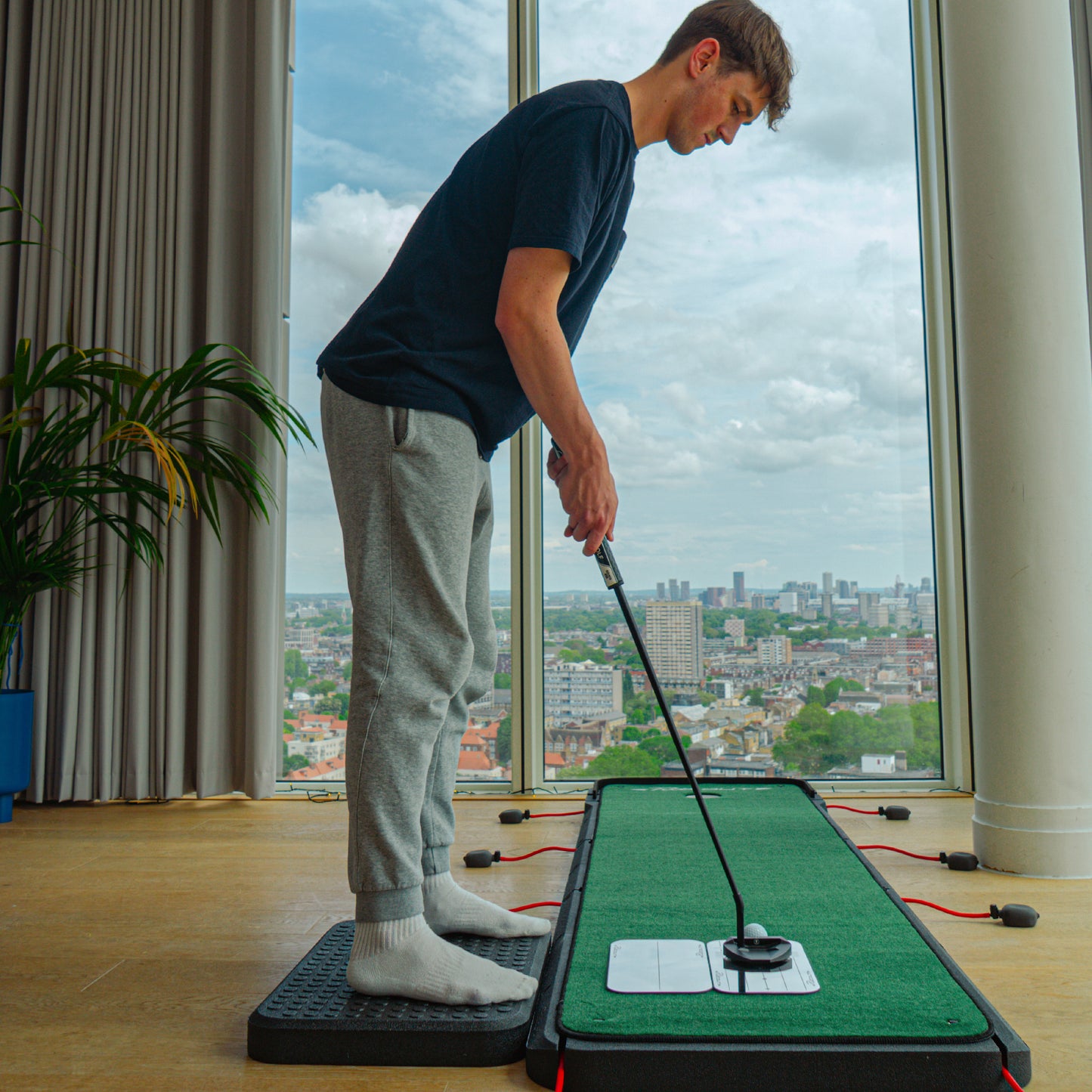 PuttOUT Tour Mirror