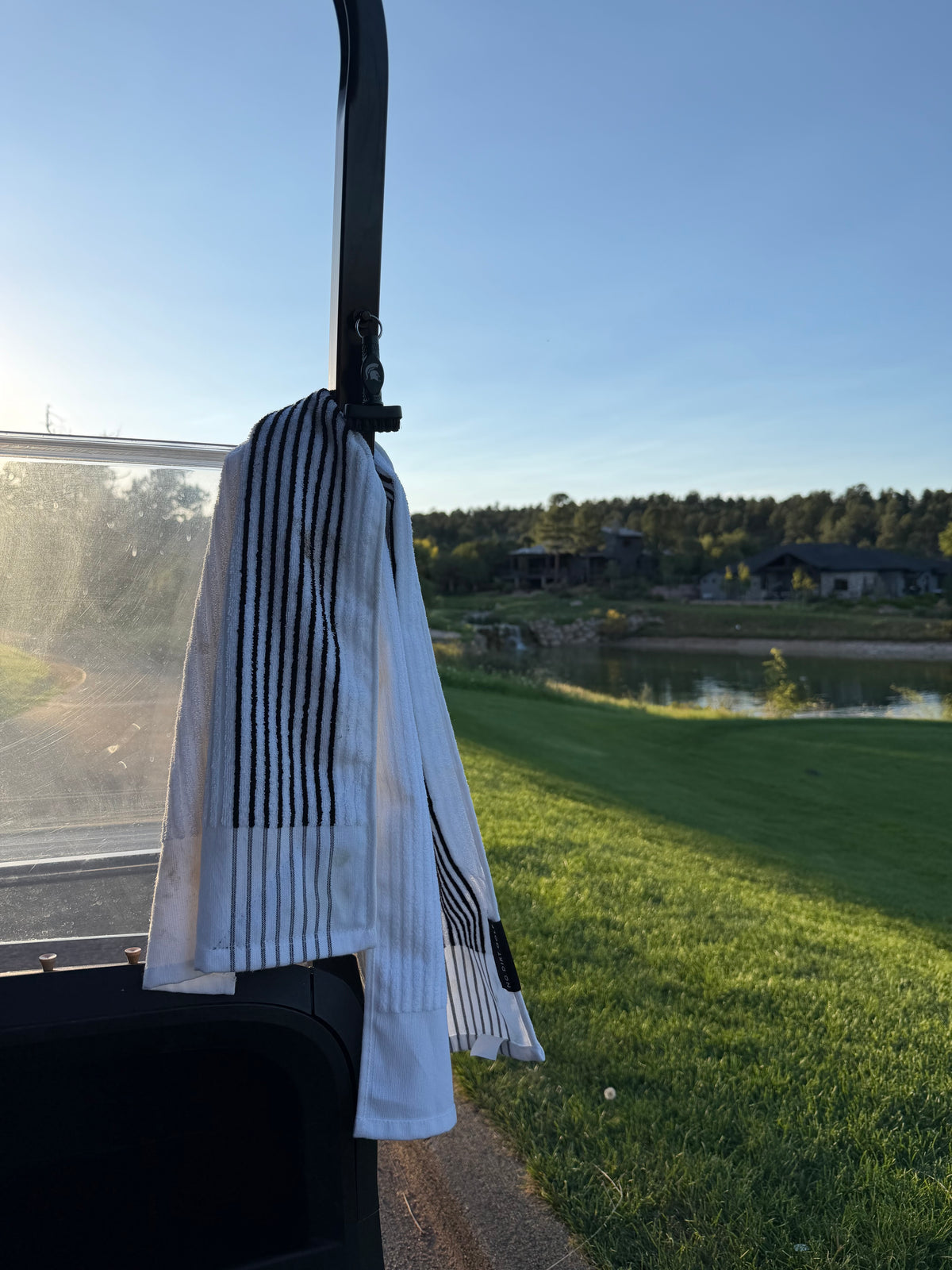 No Dirt Ultimate Caddy Towel - White w Black Stripes